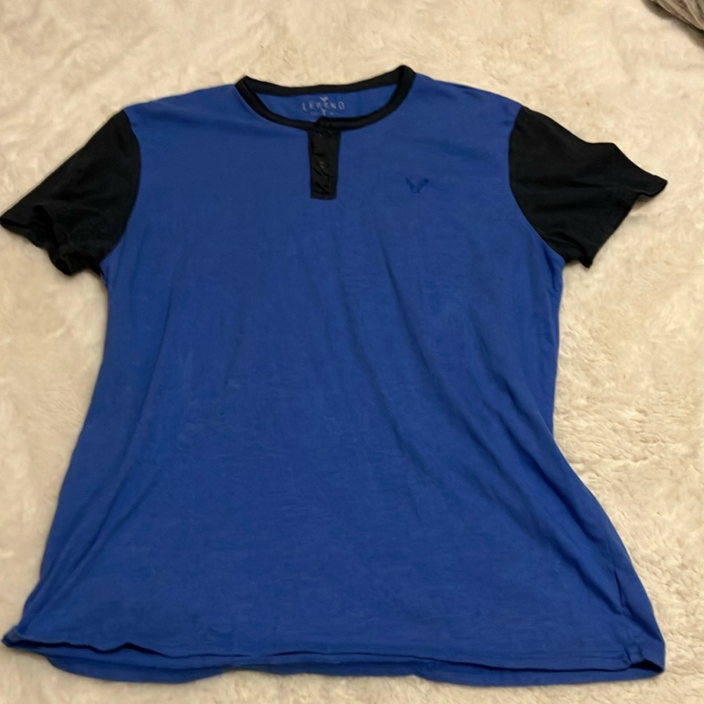 Men’s American Eagle T-shirt